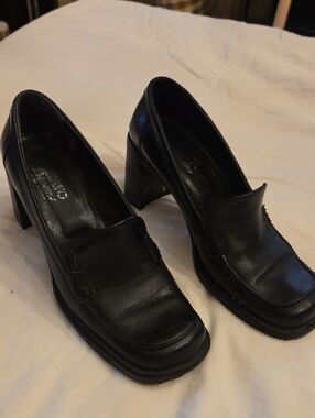 Loafer-Bravo Brown's Black 3" Heeled.  Women's 7